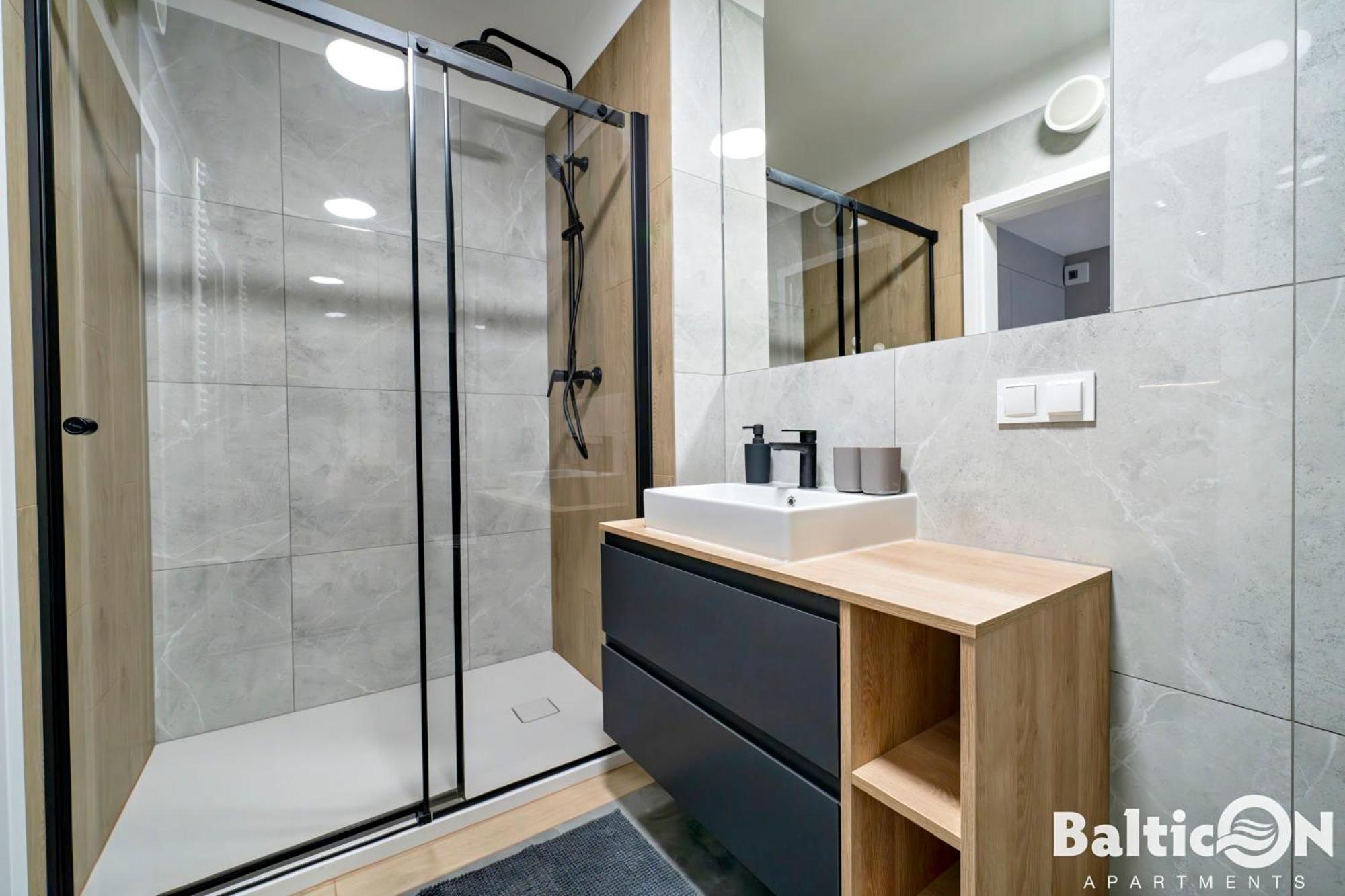 Apartamenty Balticon Kasprowicza Parking Inclusive كولوبرزيغ المظهر الخارجي الصورة